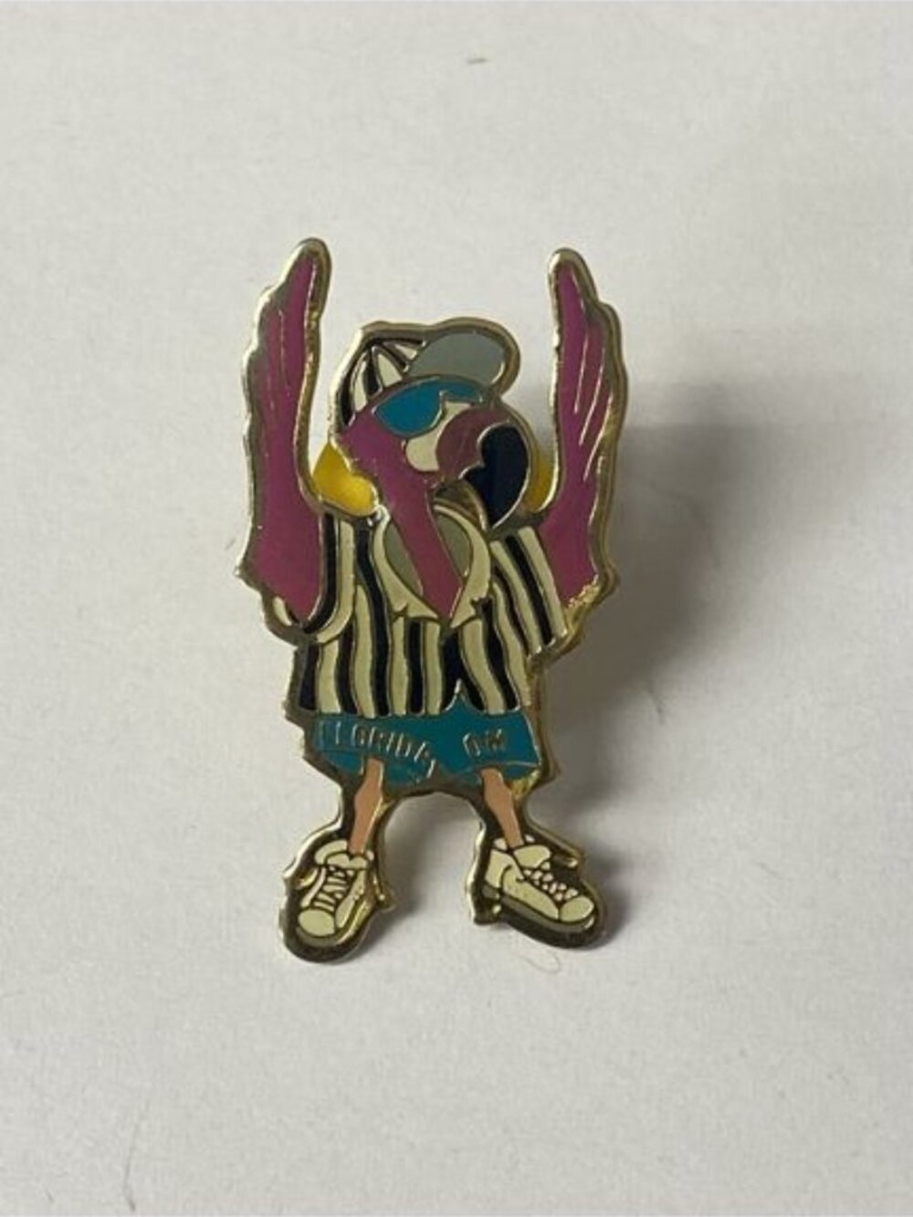Florida FLOM 1998 Pin Odyssey of the Mind Creativity Flamingo Wings Up Referee